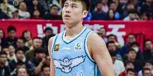 kaiyun-媒体人：青岛想给更多年轻人上场机会 贾诚留队的意义不大